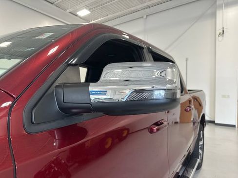Used 2023 RAM 1500 Laramie AWD/4WD image 10