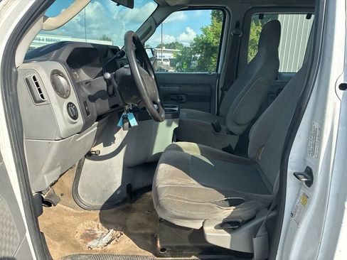 Used 2012 Ford E-350 and Econoline 350 XLT RWD image 14