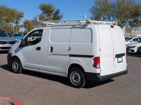 Used 2019 Nissan NV200 S w/ Cruise Control Package image 5