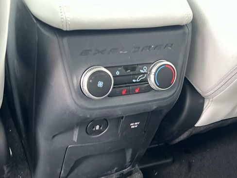 New 2026 Ford Explorer Platinum w/ LUX Leather Package image 18
