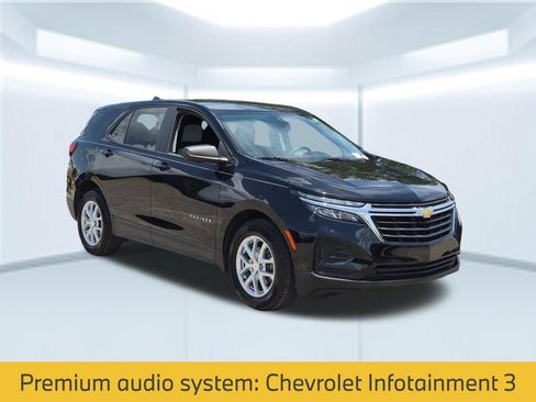Used 2024 Chevrolet Equinox LS w/ LS Convenience Package FWD image 9