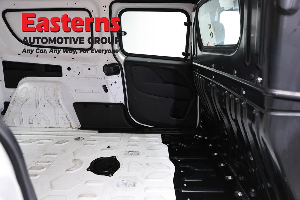 Used 2021 RAM ProMaster City Tradesman SLT FWD image 23