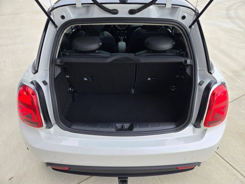 Used 2024 MINI Cooper SE FWD image 15