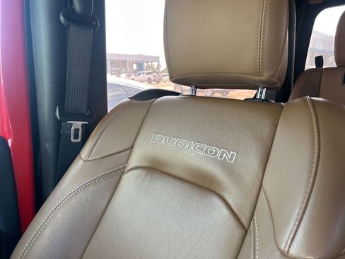 Used 2021 Jeep Wrangler Rubicon AWD/4WD image 36