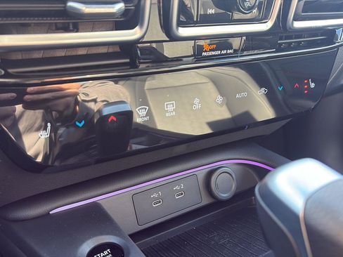 New 2026 Nissan Sentra SR w/ SR Premium Package image 25