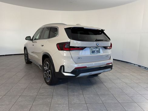 Certified 2026 BMW X1 xDrive28i AWD/4WD image 3