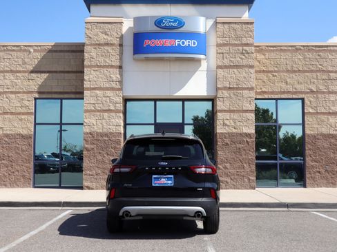 New 2025 Ford Escape SE w/ PHEV Premium Package FWD image 7
