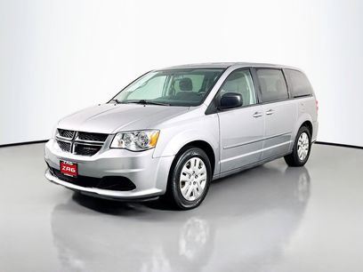 Used 2017 Dodge Grand Caravan SE
