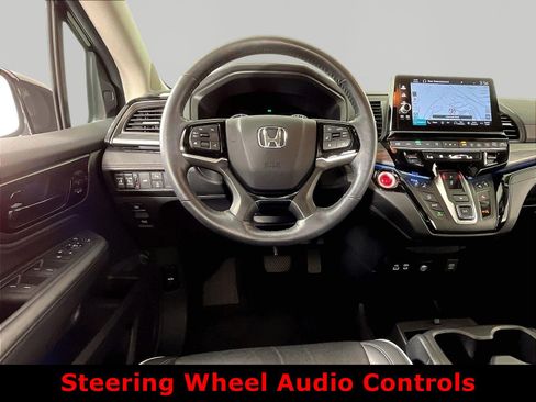 Used 2025 Honda Odyssey Elite image 8