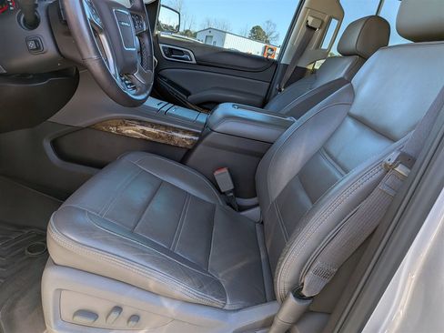 Used 2016 GMC Yukon XL Denali w/ Open Road Package image 15