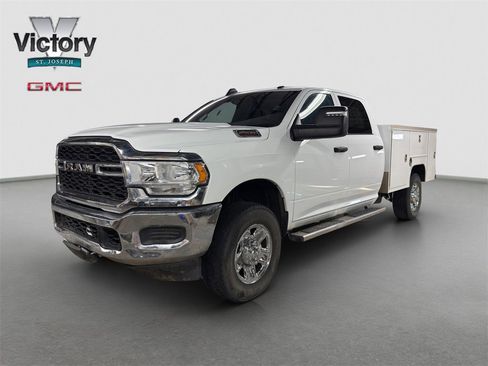 Used 2023 RAM 2500 Tradesman image 3