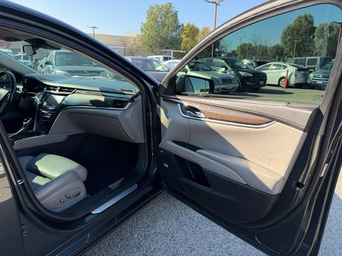 Used 2013 Cadillac XTS Luxury w/ Driver Awareness Package FWD image 22