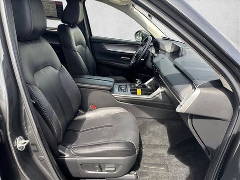 Used 2024 MAZDA CX-90 3.3 Turbo w/ Preferred Plus image 28