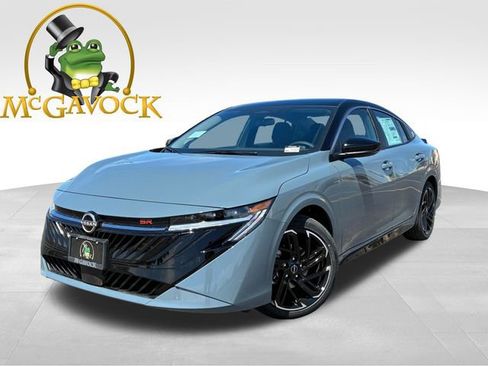 New 2026 Nissan Sentra SR image 1