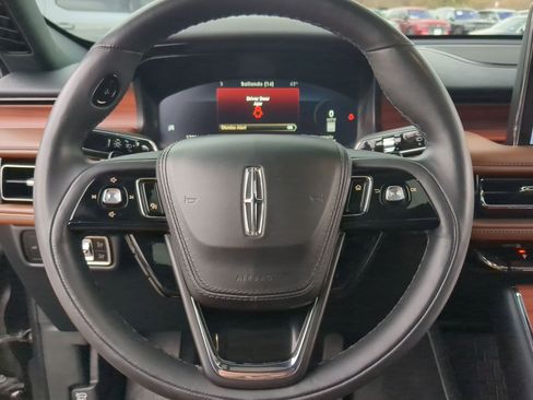 Used 2024 Lincoln Aviator Reserve w/ Equipment Group 201A image 13