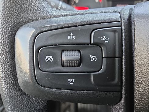 Certified 2025 GMC Sierra 2500 Pro w/ Convenience Package image 18