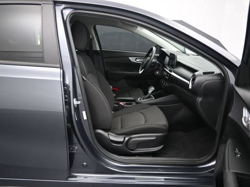 Used 2023 Kia Forte LXS FWD image 26