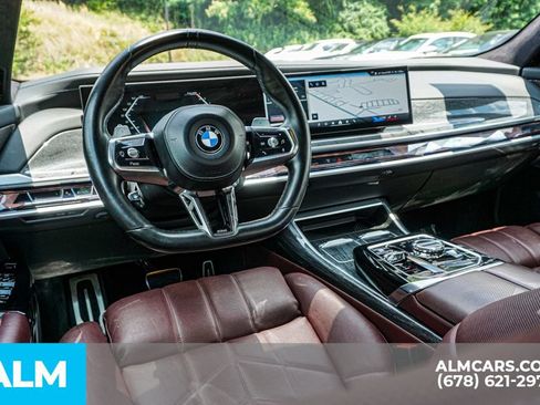 Used 2023 BMW 760i xDrive AWD/4WD image 26