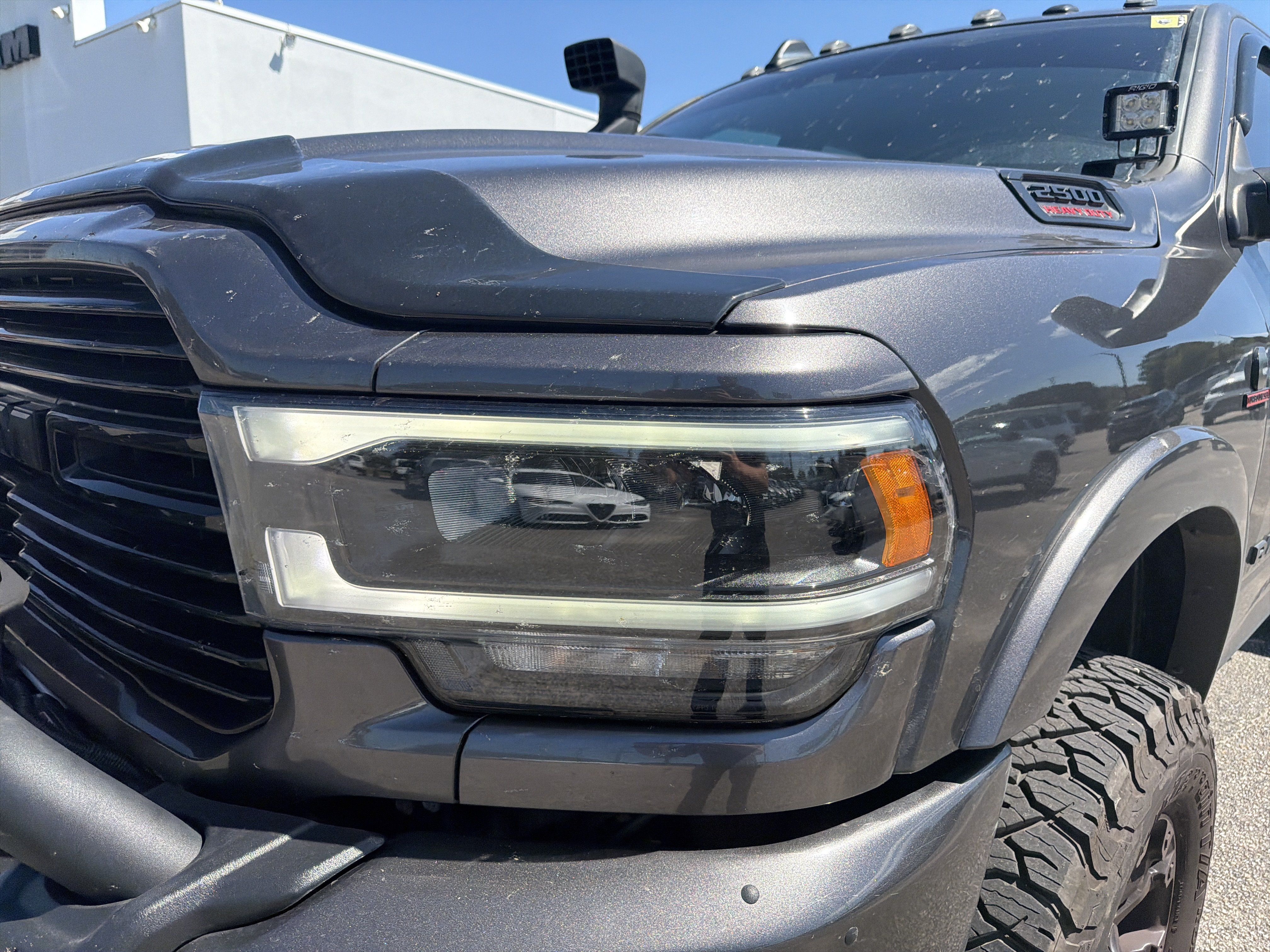 Used 2022 RAM 2500 Laramie AWD/4WD image 5
