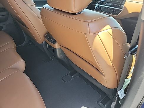 Used 2022 Nissan Pathfinder Platinum w/ Cargo Package FWD image 46