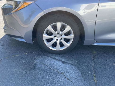 Used 2024 Toyota Corolla LE FWD image 28