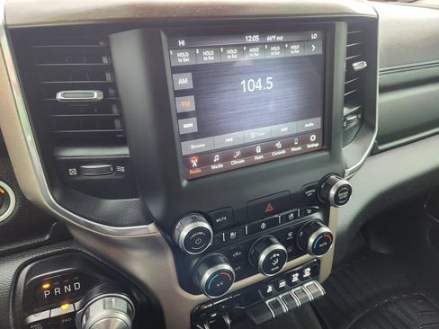 Used 2021 RAM 1500 Laramie AWD/4WD image 16