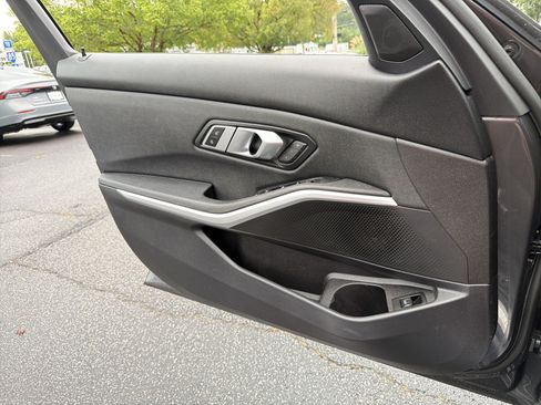 Used 2020 BMW M340i RWD image 14