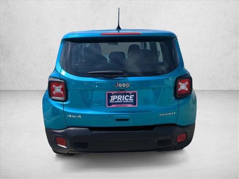 Used 2022 Jeep Renegade Sport AWD/4WD image 7
