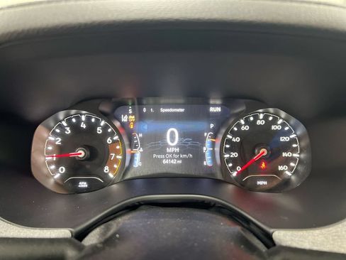 Used 2024 Jeep Compass Latitude AWD/4WD image 12