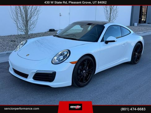 Used 2019 Porsche 911 Carrera image 1