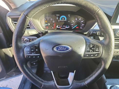 Used 2020 Ford Escape SEL image 20