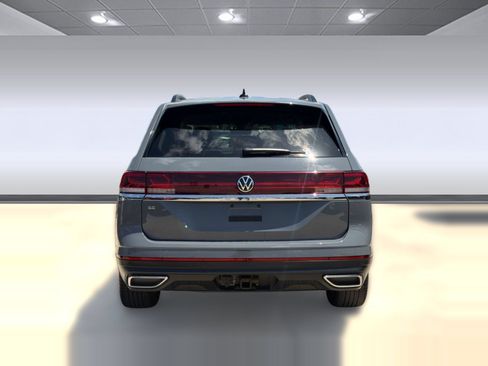 Used 2026 Volkswagen Atlas SE FWD image 10