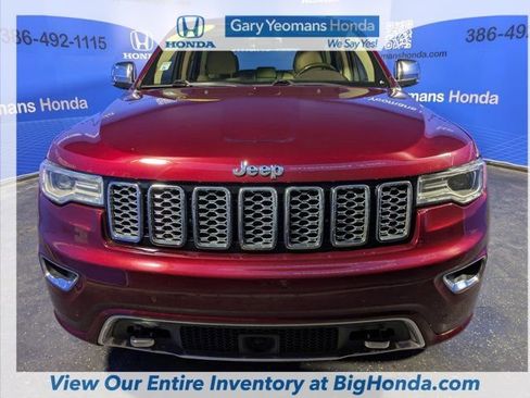 Used 2017 Jeep Grand Cherokee Overland w/ Jeep Active Safety Group image 8
