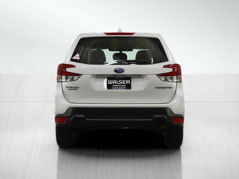 Used 2022 Subaru Forester image 4