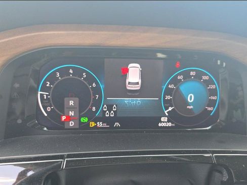 Used 2024 Volkswagen Atlas SE FWD image 16