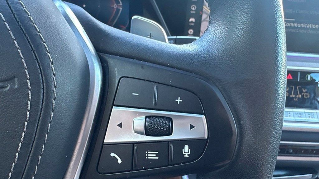 Used 2022 BMW X5 xDrive40i w/ Premium Package AWD/4WD image 24