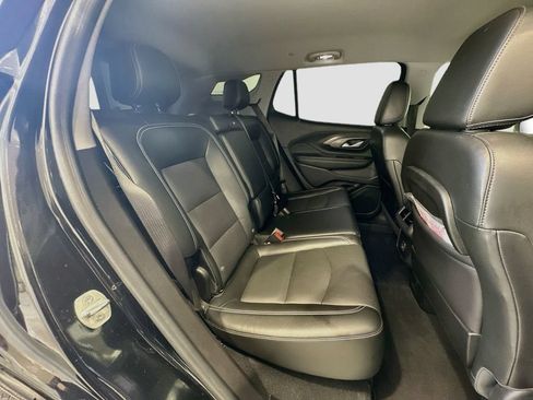 Used 2023 GMC Terrain SLT FWD image 27