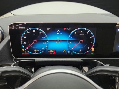 Used 2021 Mercedes-Benz GLA 250 image 9