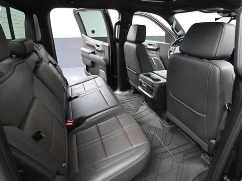 Used 2024 Chevrolet Silverado 1500 High Country w/ High Country Premium Package image 51