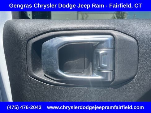 Used 2022 Jeep Wrangler Unlimited Sport AWD/4WD image 19