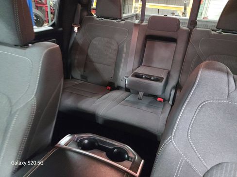 Used 2019 RAM 1500 Big Horn image 25