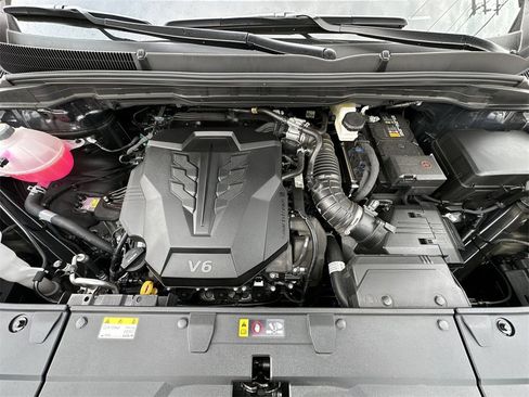 Used 2026 Kia Carnival SX Prestige image 19