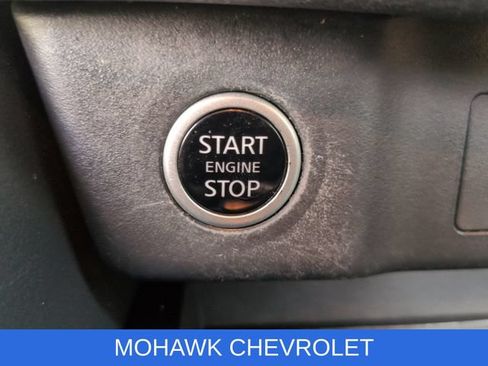 Used 2021 Nissan Rogue SV AWD/4WD image 22
