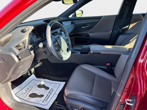 Used 2022 Lexus ES 350 w/ Premium Package image 17