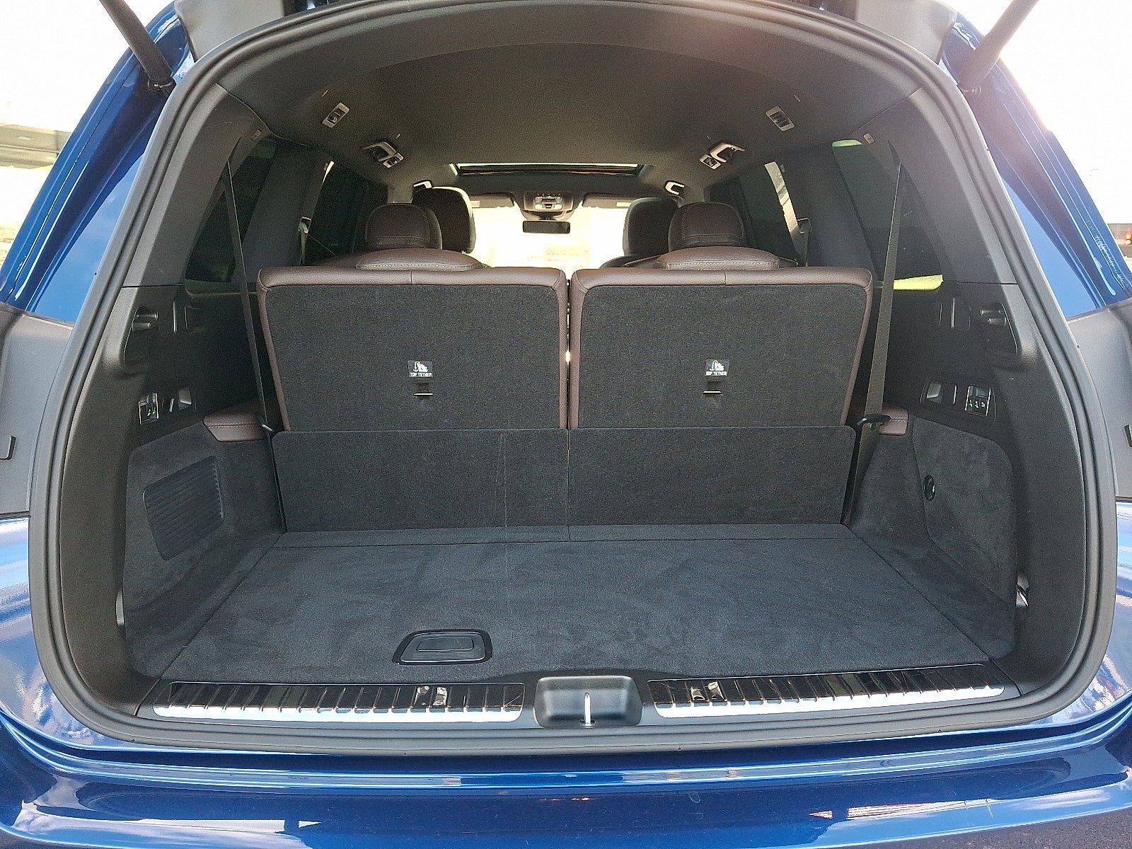 Used 2022 Mercedes-Benz GLS 450 4MATIC image 28