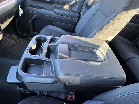 Used 2025 Chevrolet Silverado 1500 LT AWD/4WD image 33