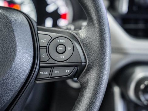 New 2025 Toyota RAV4 XLE image 27