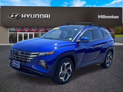 Certified 2022 Hyundai Tucson Limited AWD/4WD image 2