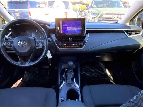 Used 2024 Toyota Corolla LE image 14