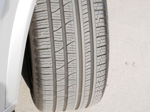 Used 2022 Volvo XC90 T6 Momentum w/ Protection Package image 23